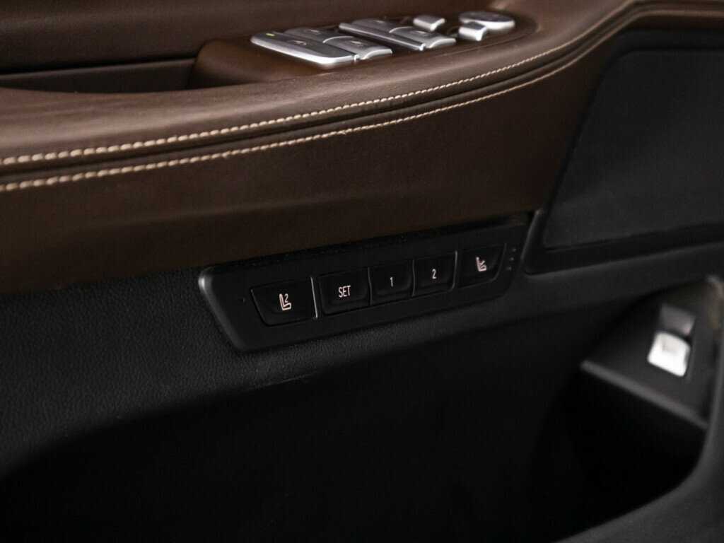Купить BMW 7 серии с пробегом. Фото: #23