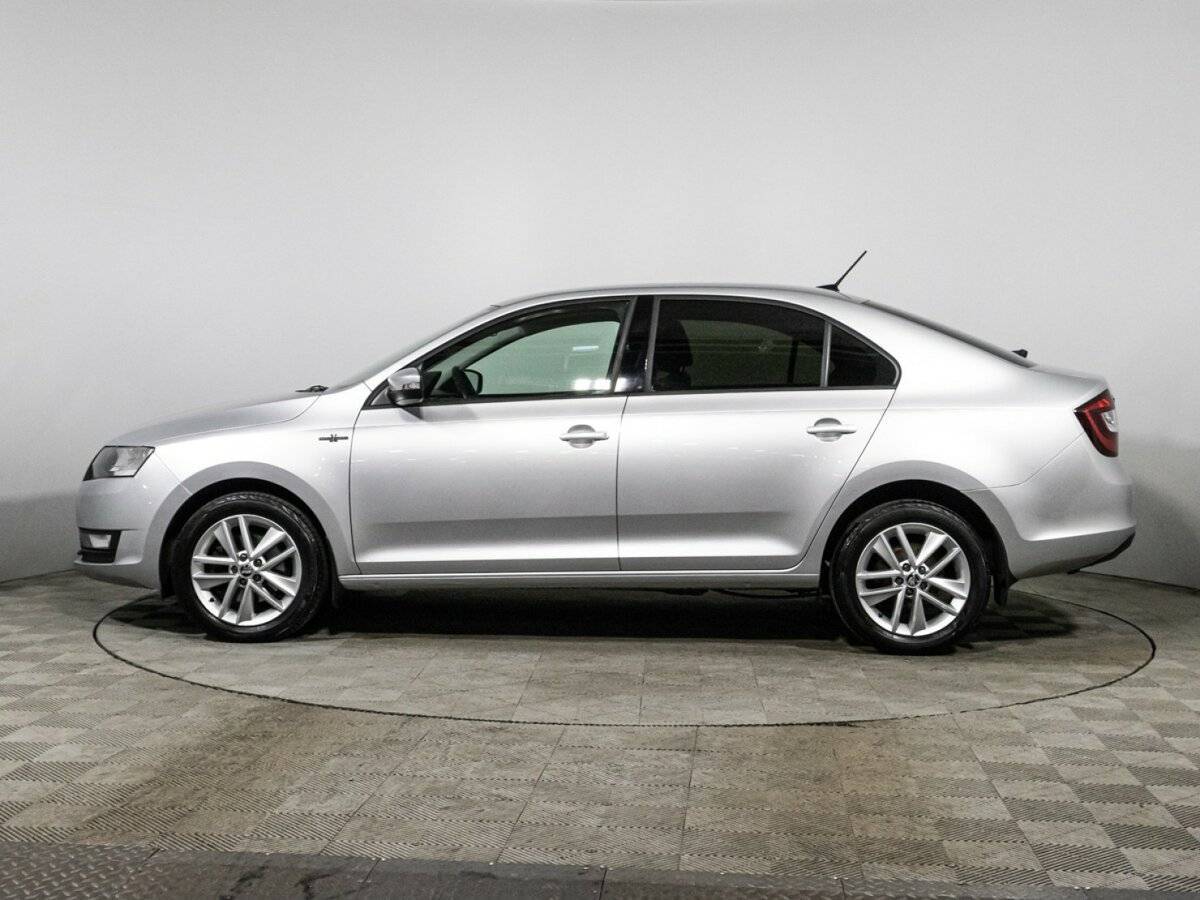 Купить Skoda Rapid с пробегом. Фото: #7