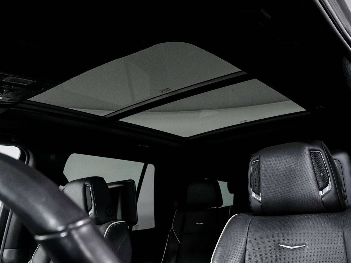 Купить Cadillac Escalade с пробегом. Фото: #20