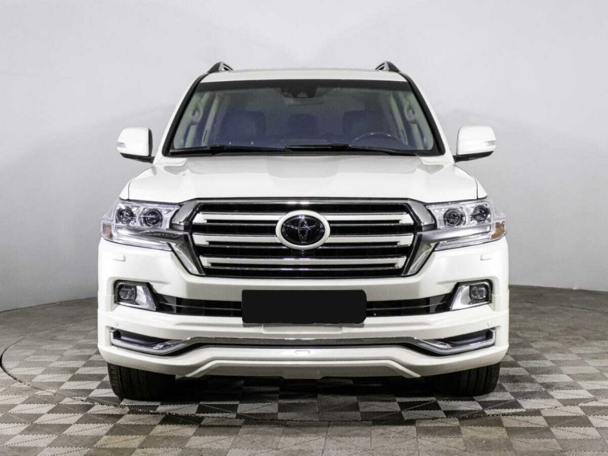 Купить Toyota Land Cruiser с пробегом. Фото: #1