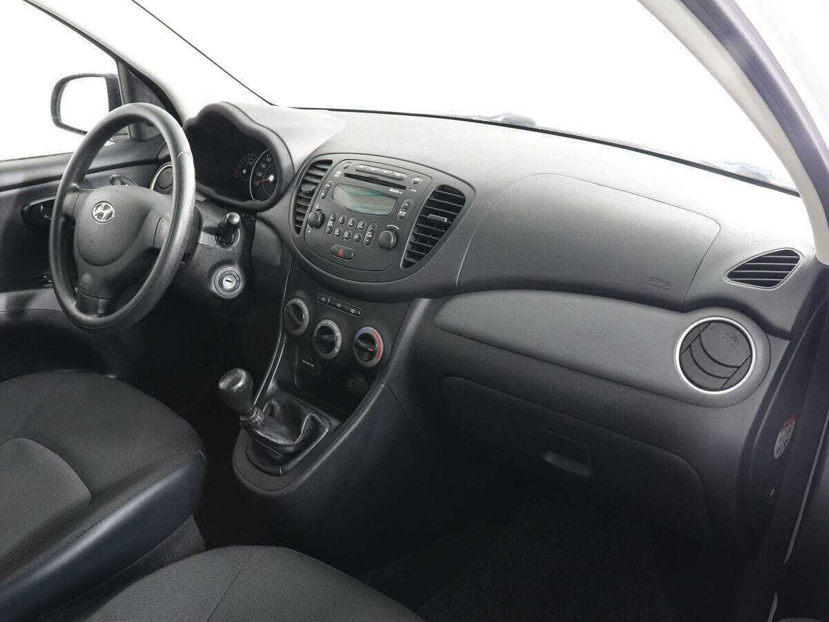 Купить Hyundai i10 с пробегом. Фото: #5