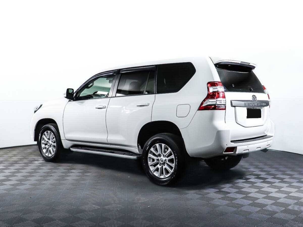 Купить Toyota Land Cruiser Prado с пробегом. Фото: #5