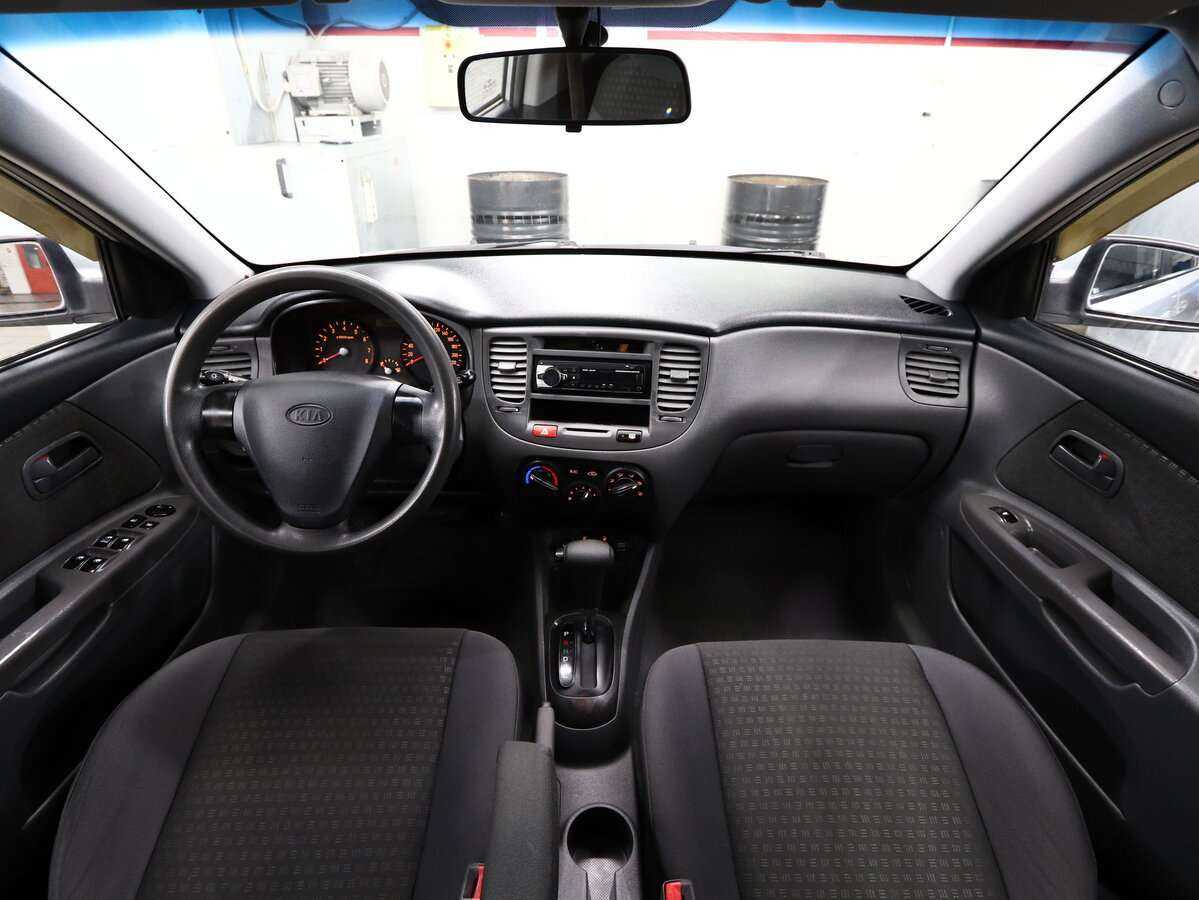 Купить Kia Rio с пробегом. Фото: #8