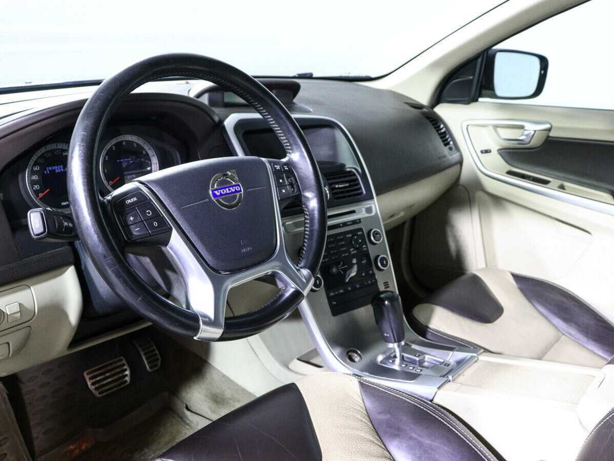 Купить Volvo XC60 с пробегом. Фото: #11