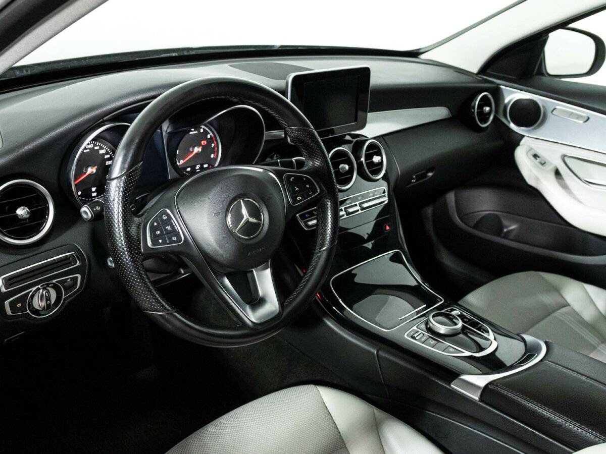 Купить Mercedes-Benz C-Класс с пробегом. Фото: #10
