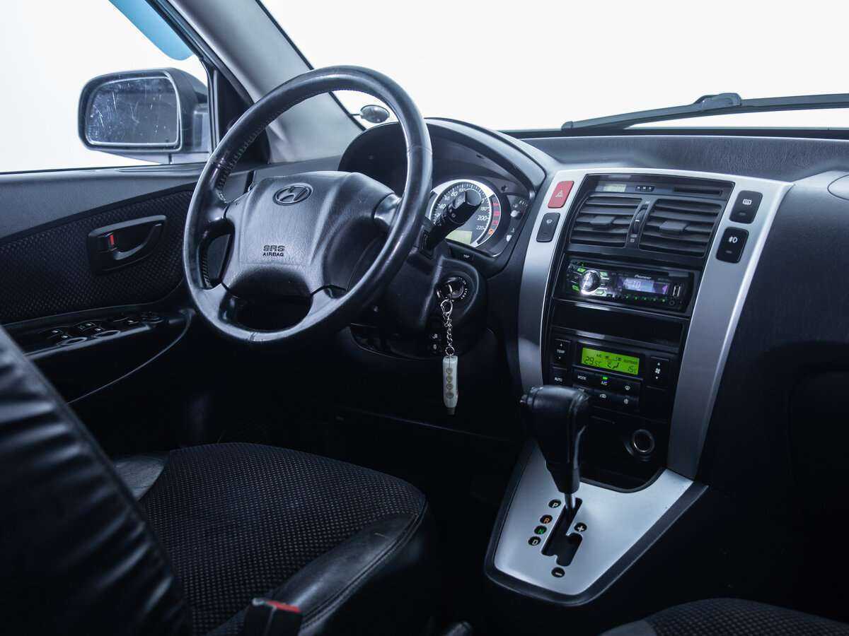 Купить Hyundai Tucson с пробегом. Фото: #10