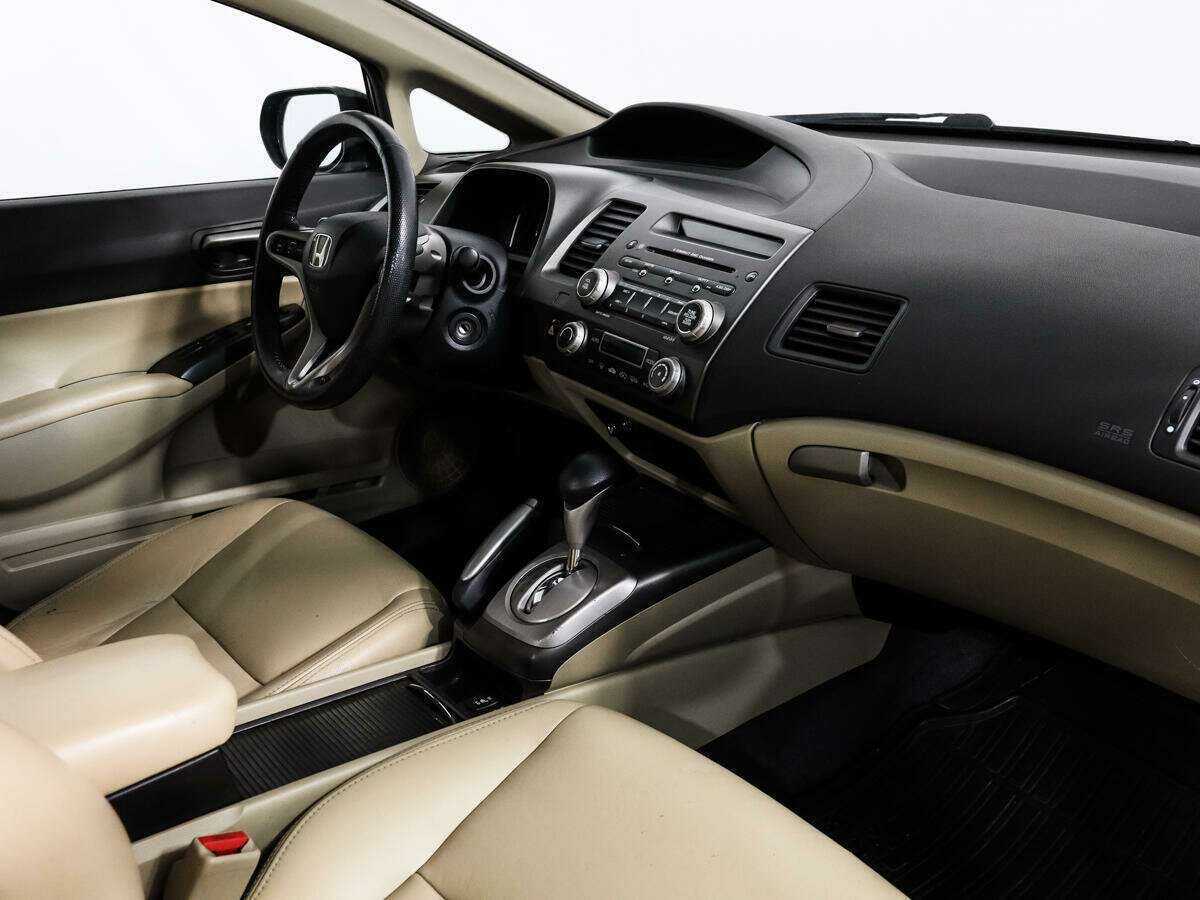 Купить Honda Civic с пробегом. Фото: #10