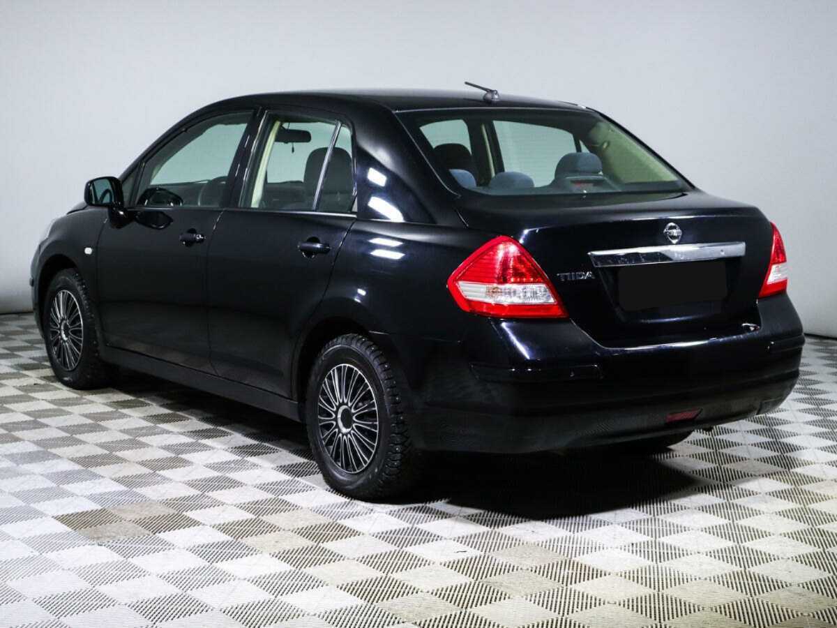 Купить Nissan Tiida с пробегом. Фото: #5