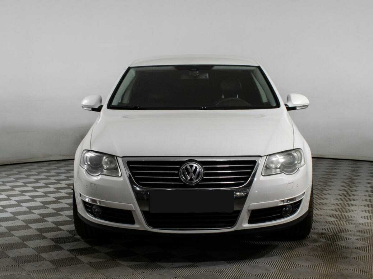 Купить Volkswagen Passat с пробегом. Фото: #1