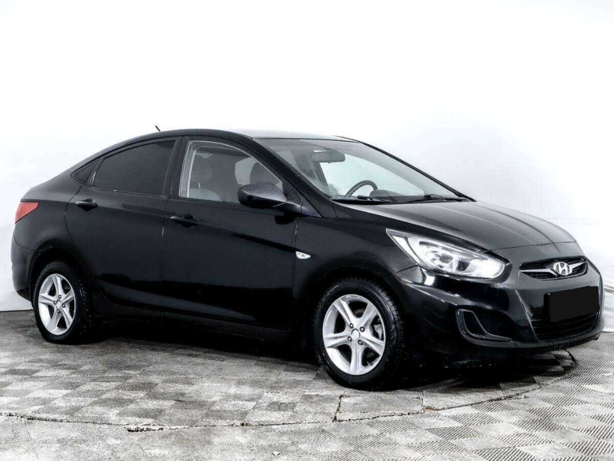 Купить Hyundai Solaris с пробегом. Фото: #2