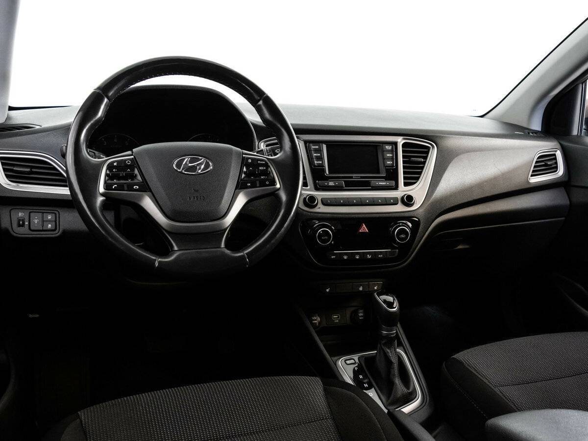 Купить Hyundai Solaris с пробегом. Фото: #10