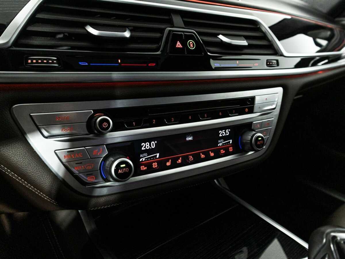 Купить BMW 7 серии с пробегом. Фото: #20