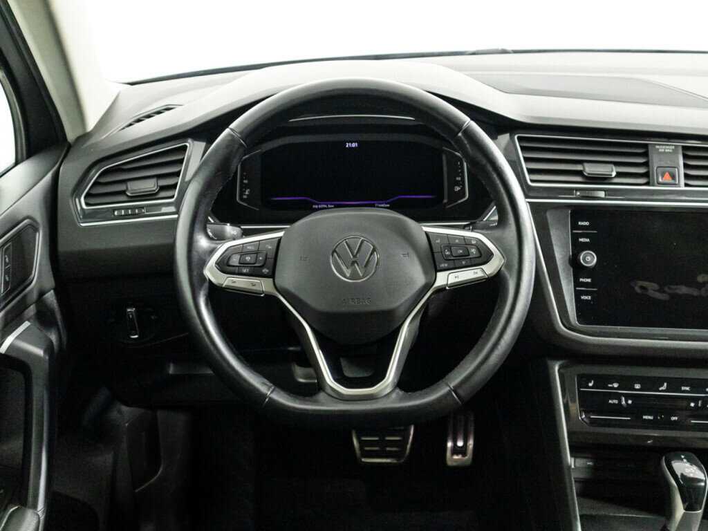 Купить Volkswagen Tiguan с пробегом. Фото: #19