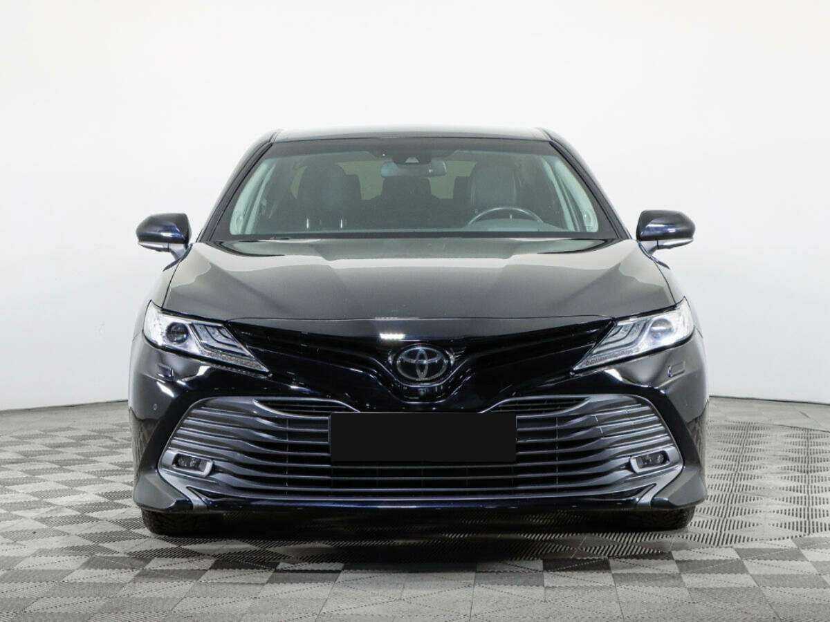 Купить Toyota Camry с пробегом. Фото: #1