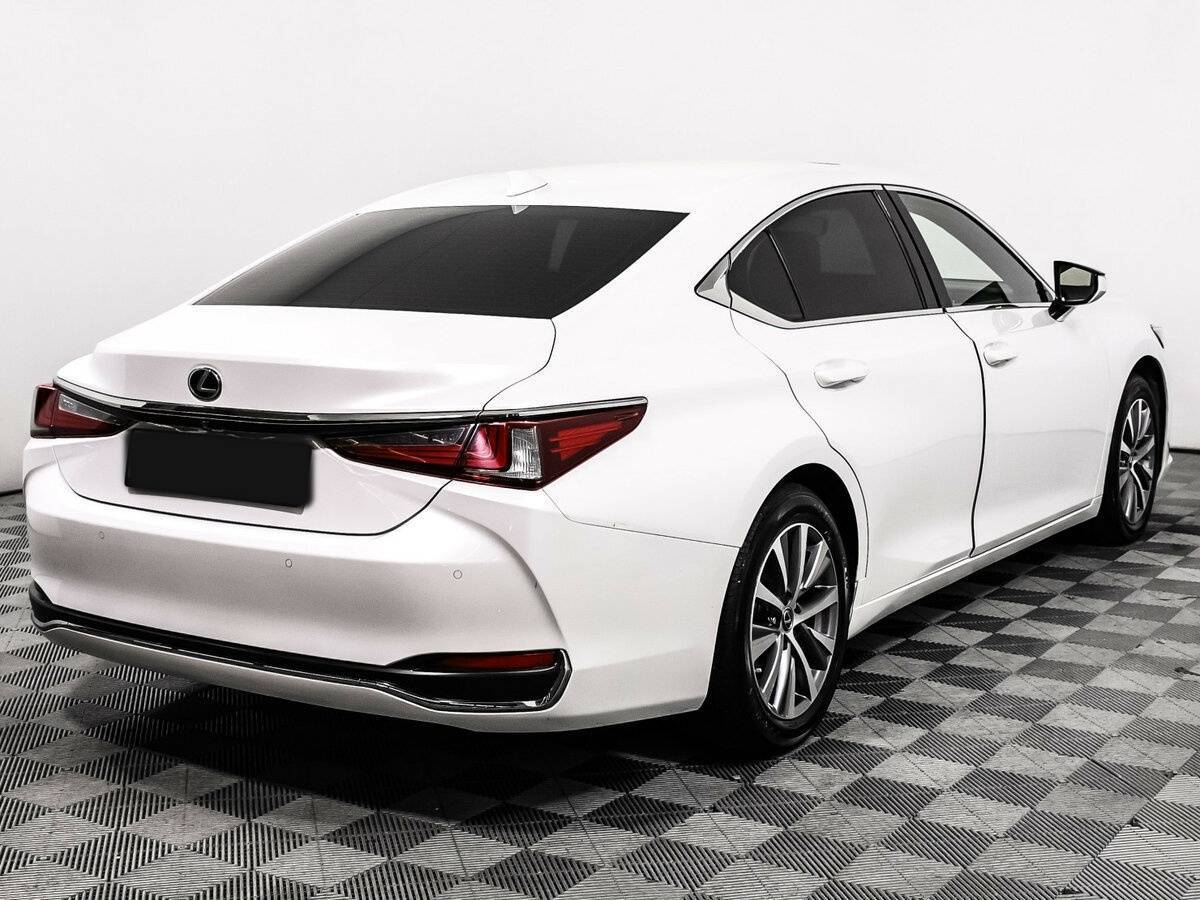 Купить Lexus ES с пробегом. Фото: #4