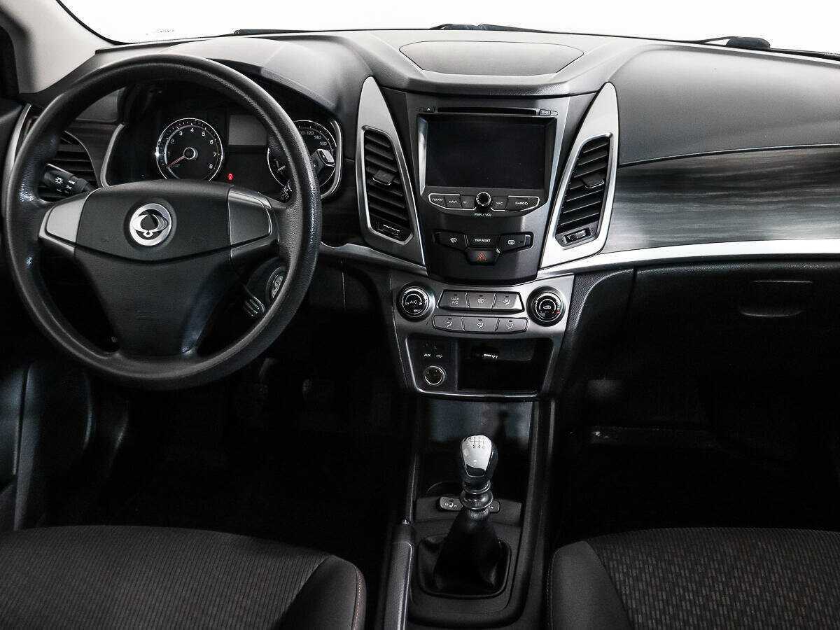 Купить SsangYong Actyon с пробегом. Фото: #8