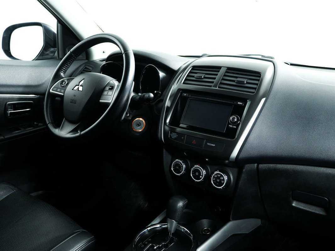 Купить Mitsubishi ASX с пробегом. Фото: #8
