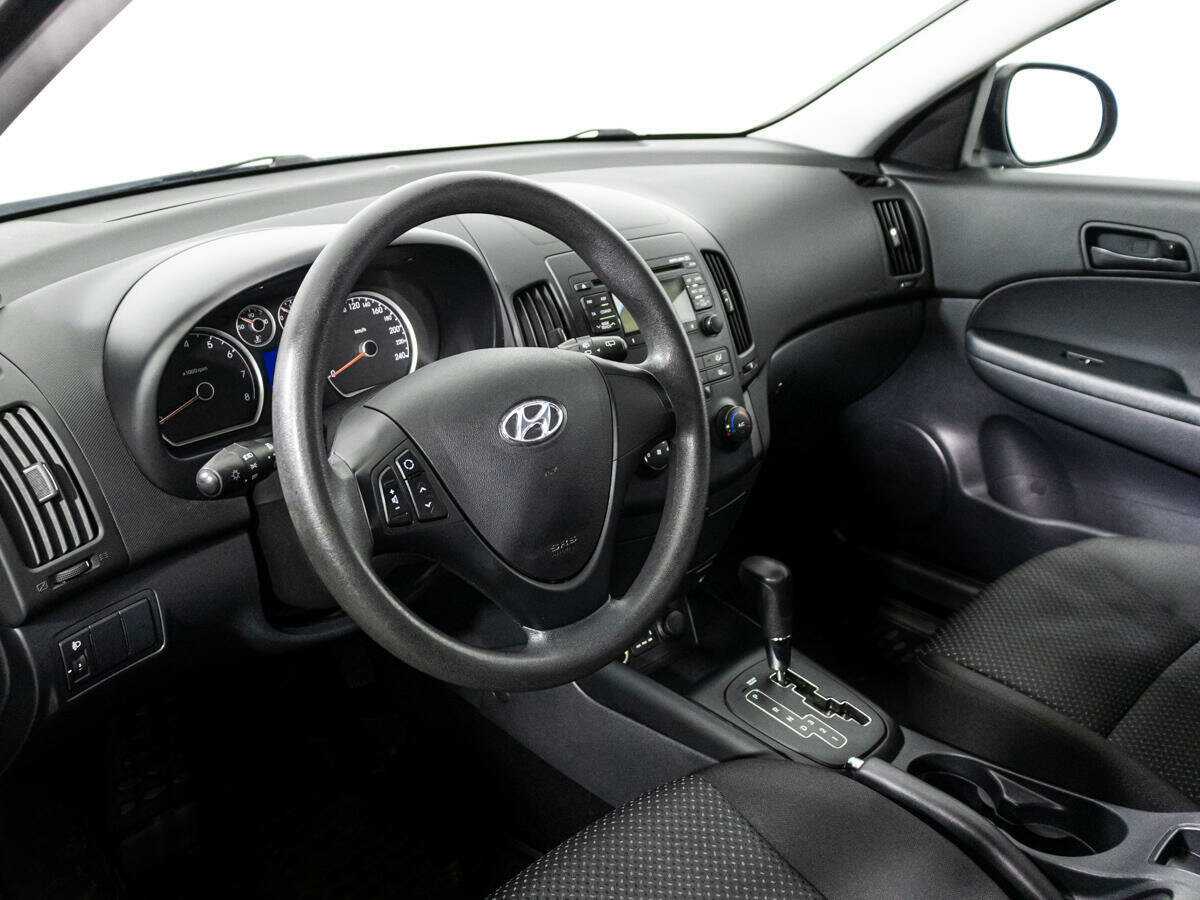 Купить Hyundai i30 с пробегом. Фото: #10