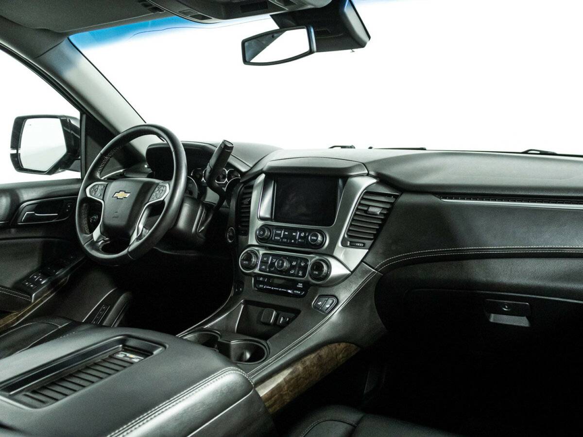Купить Chevrolet Tahoe с пробегом. Фото: #6
