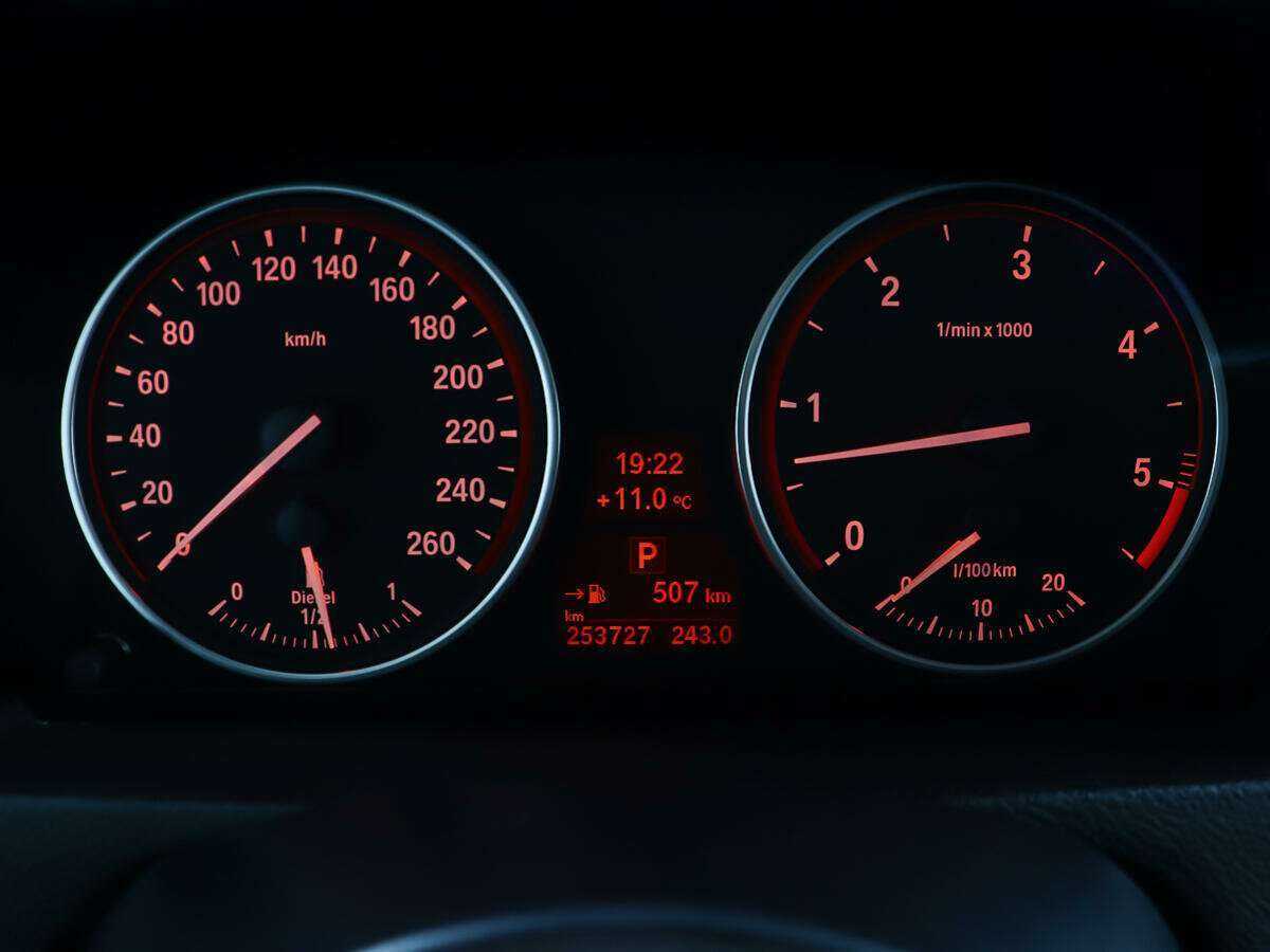 Купить BMW X5 с пробегом. Фото: #13