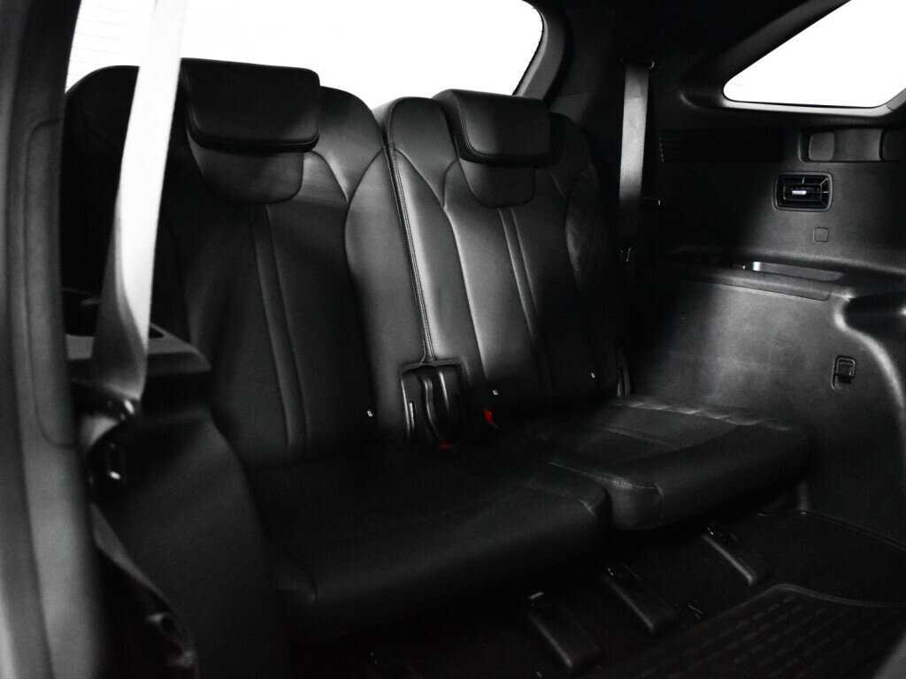 Купить Kia Sorento с пробегом. Фото: #10