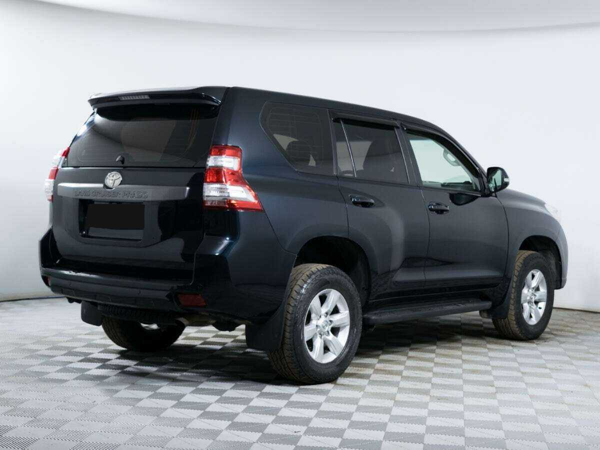 Купить Toyota Land Cruiser Prado с пробегом. Фото: #4