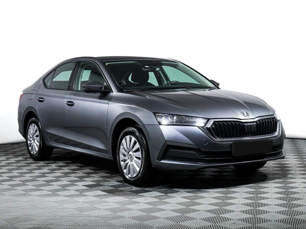 Купить Skoda Octavia с пробегом. Фото: #2