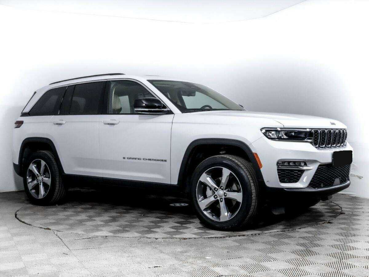 Купить Jeep Grand Cherokee с пробегом. Фото: #2