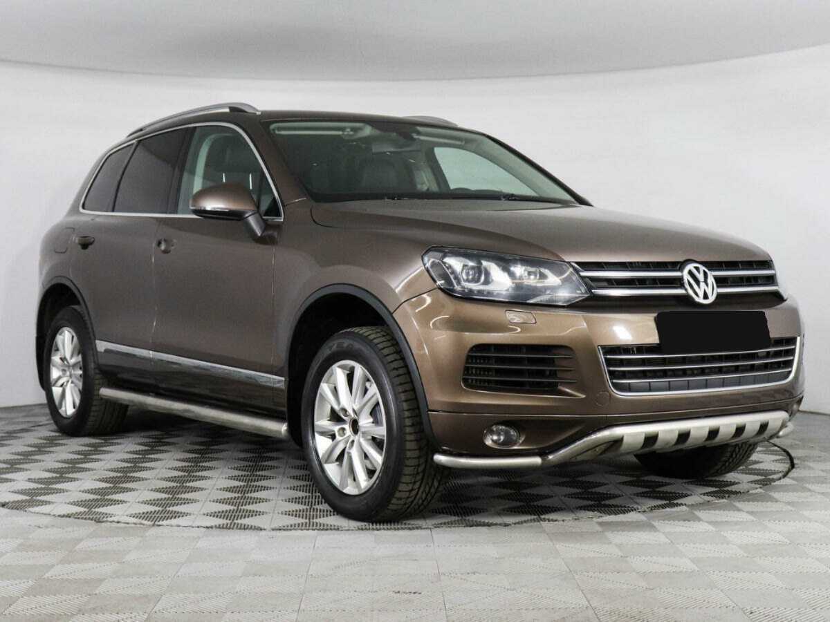 Купить Volkswagen Touareg с пробегом. Фото: #2