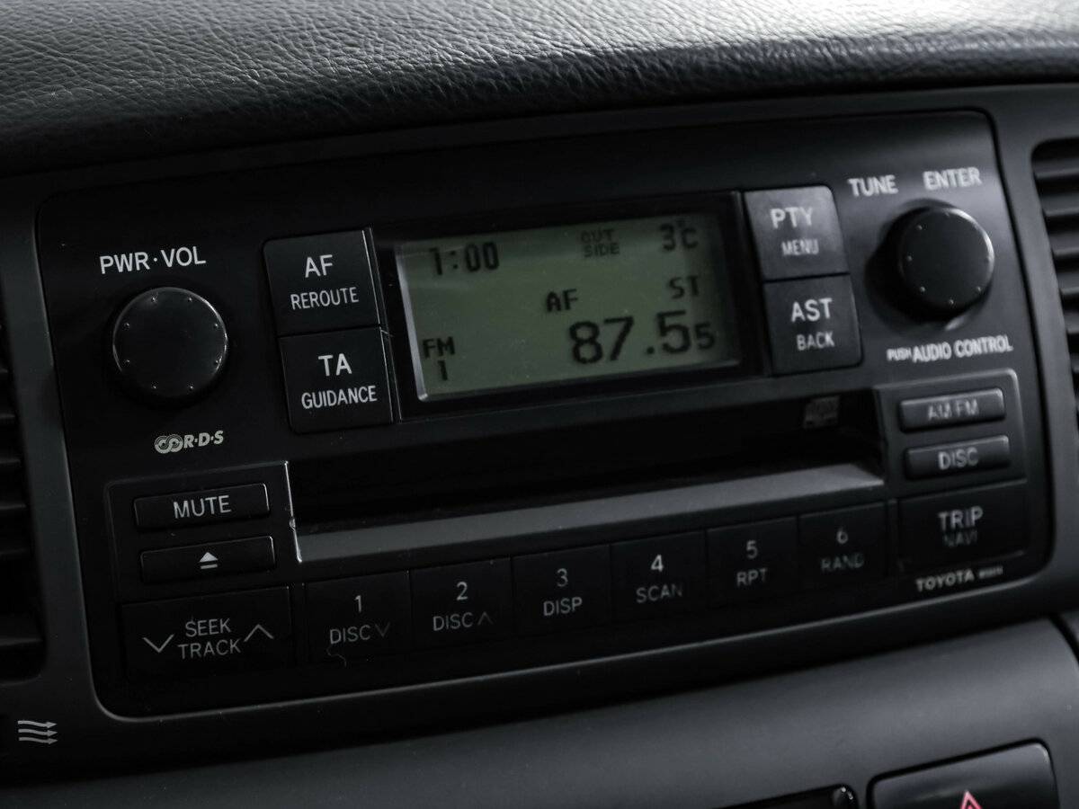 Купить Toyota Corolla с пробегом. Фото: #11