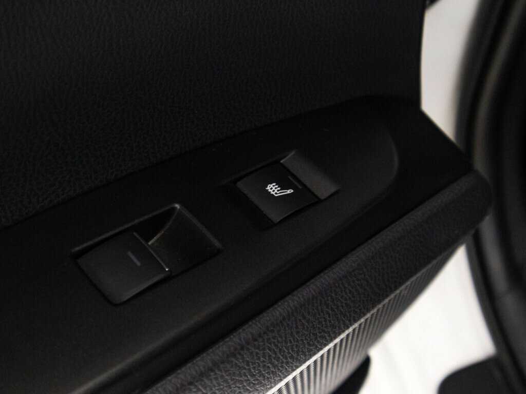 Купить Toyota Camry с пробегом. Фото: #21