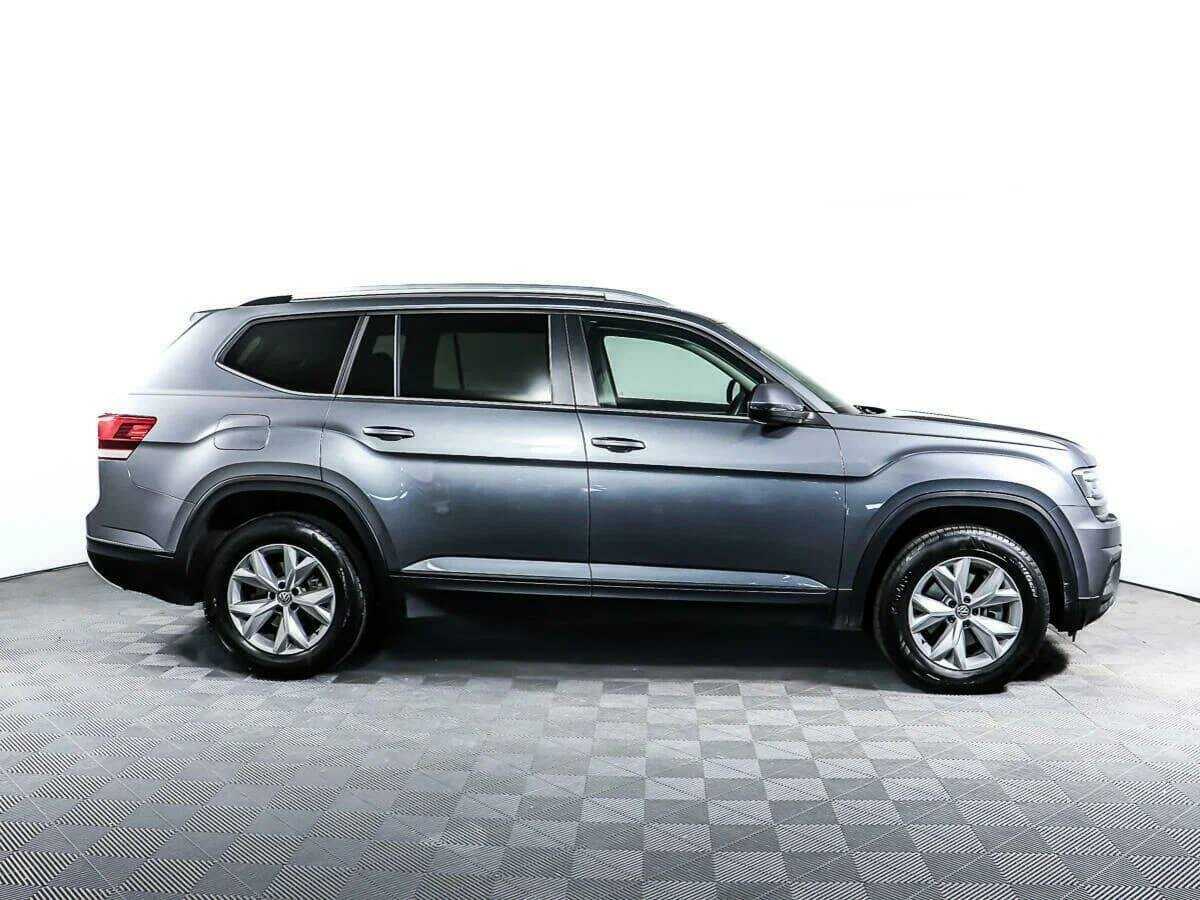 Купить Volkswagen Teramont с пробегом. Фото: #3