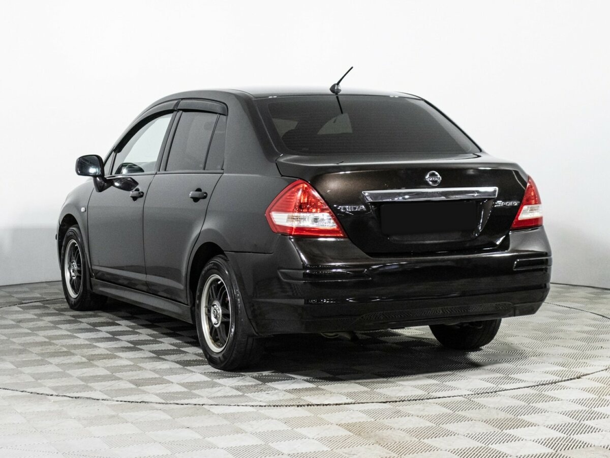 Купить Nissan Tiida с пробегом. Фото: #6