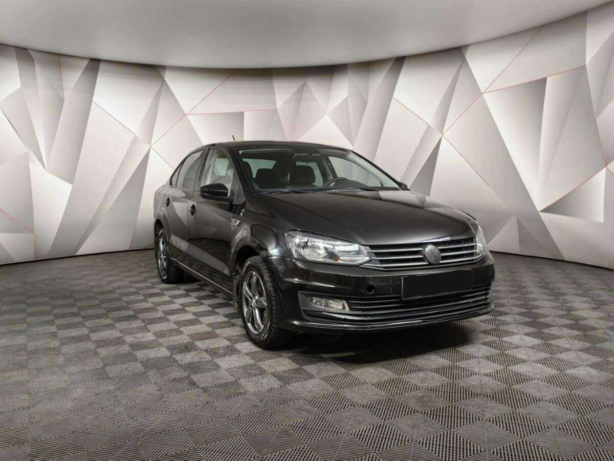 Купить Volkswagen Polo с пробегом. Фото: #2