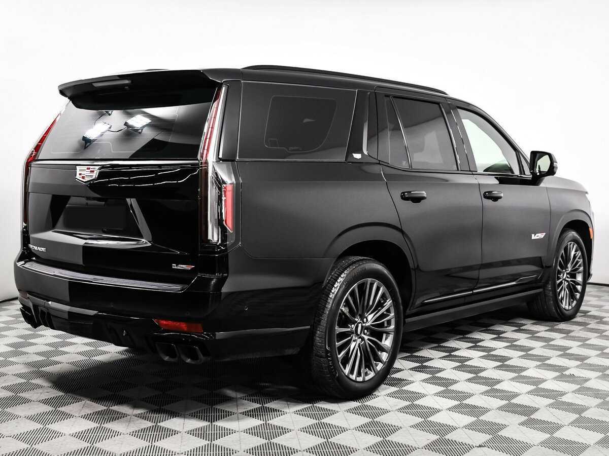 Купить Cadillac Escalade-V с пробегом. Фото: #4