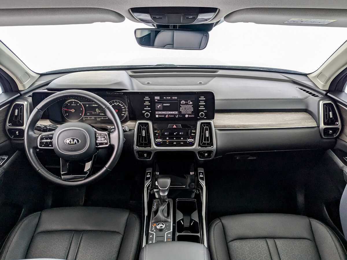 Купить Kia Sorento с пробегом. Фото: #11