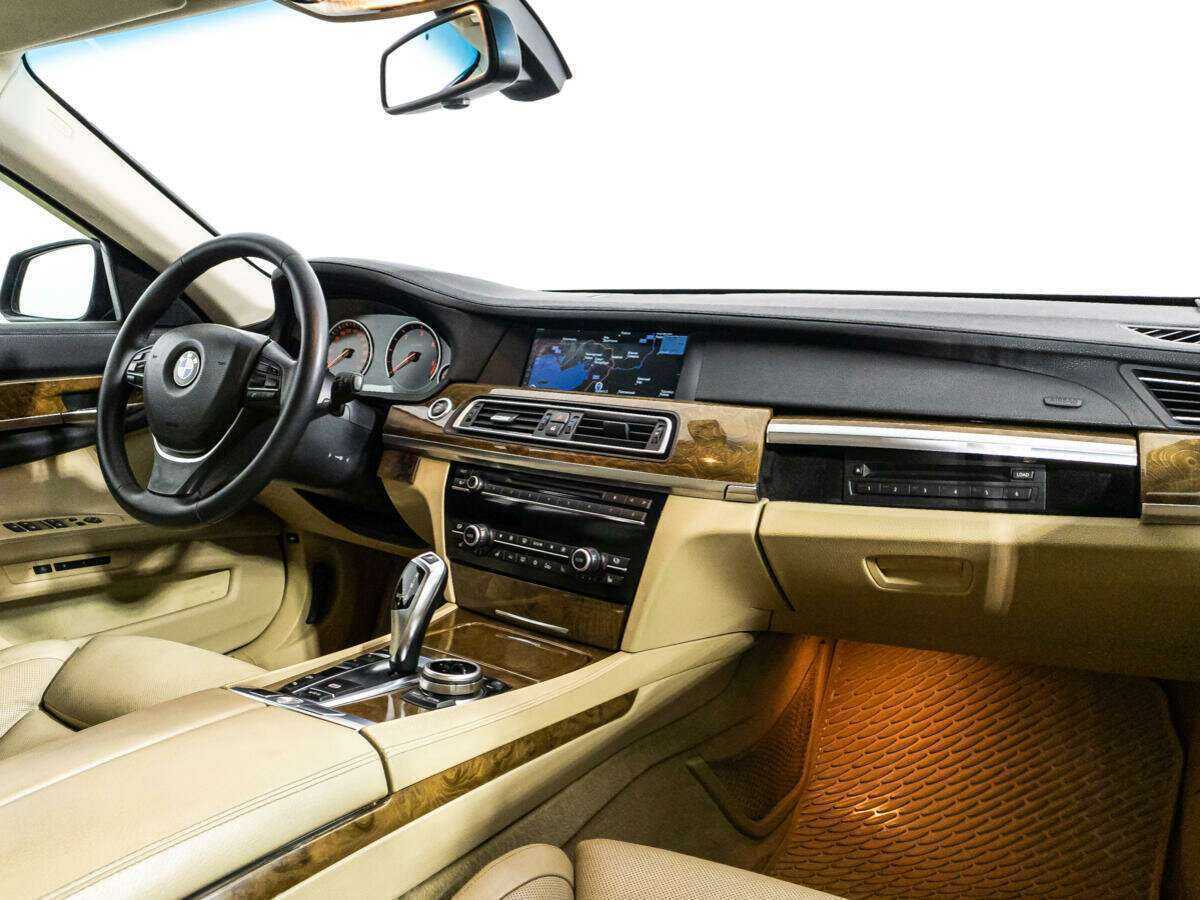 Купить BMW 7 серии с пробегом. Фото: #8