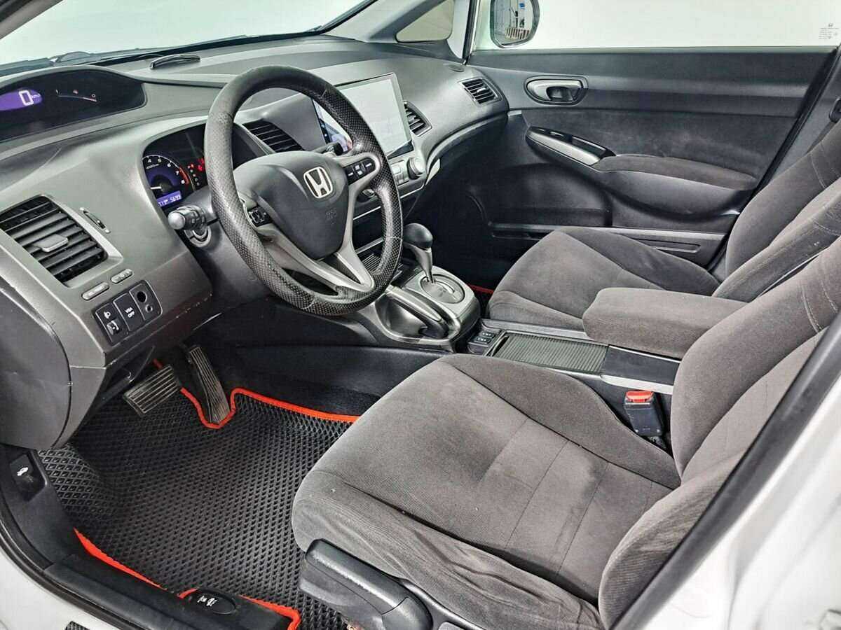 Купить Honda Civic с пробегом. Фото: #15