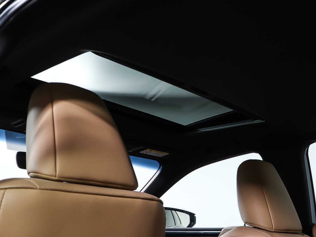 Купить Lexus ES с пробегом. Фото: #14