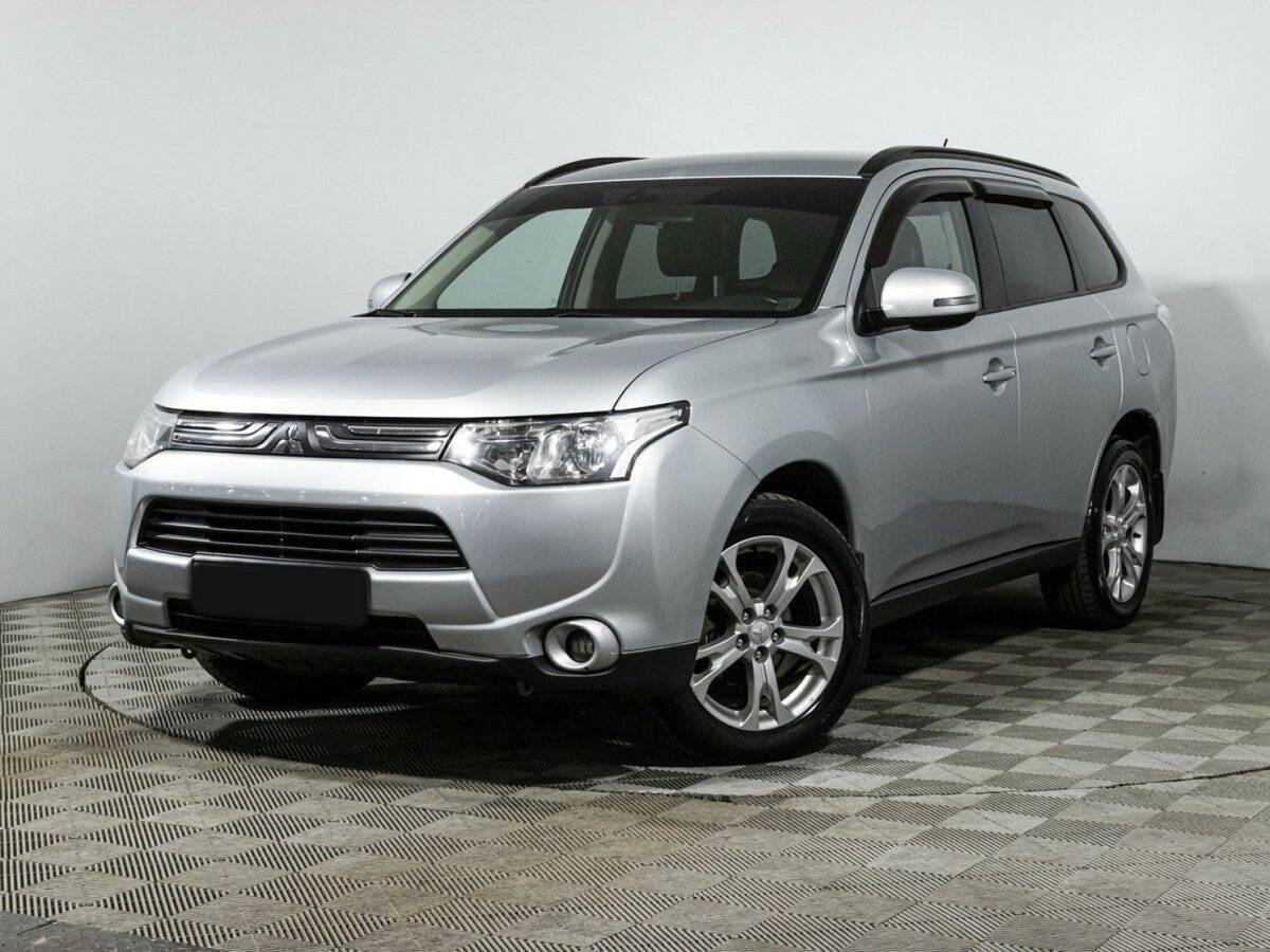 Купить Mitsubishi Outlander с пробегом. Посмотреть фото
