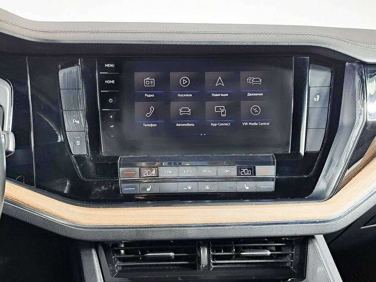Купить Volkswagen Touareg с пробегом. Фото: #12