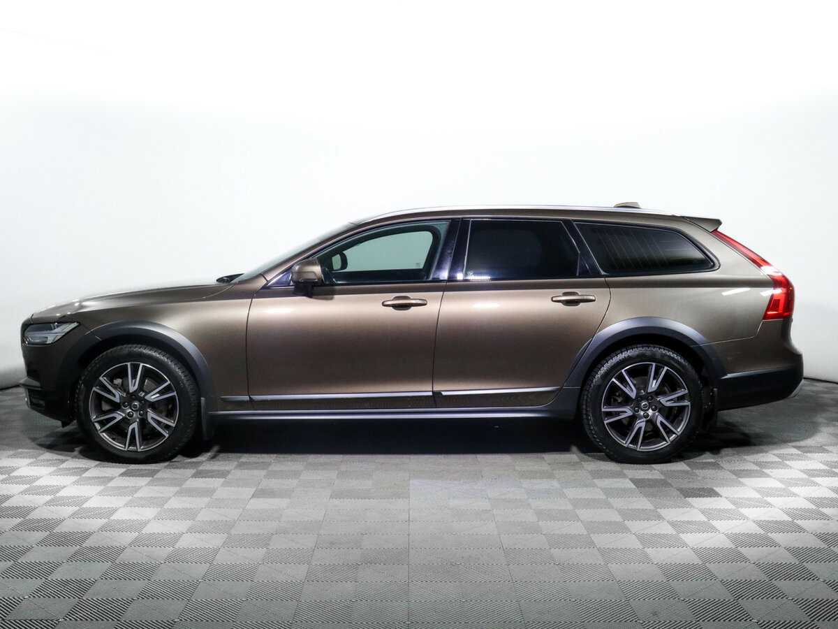Купить Volvo V90 Cross Country с пробегом. Фото: #4