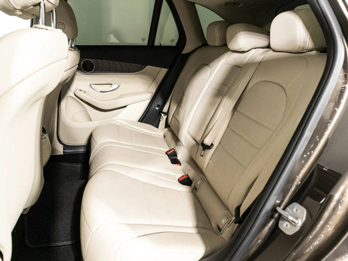 Купить Mercedes-Benz GLC с пробегом. Фото: #9