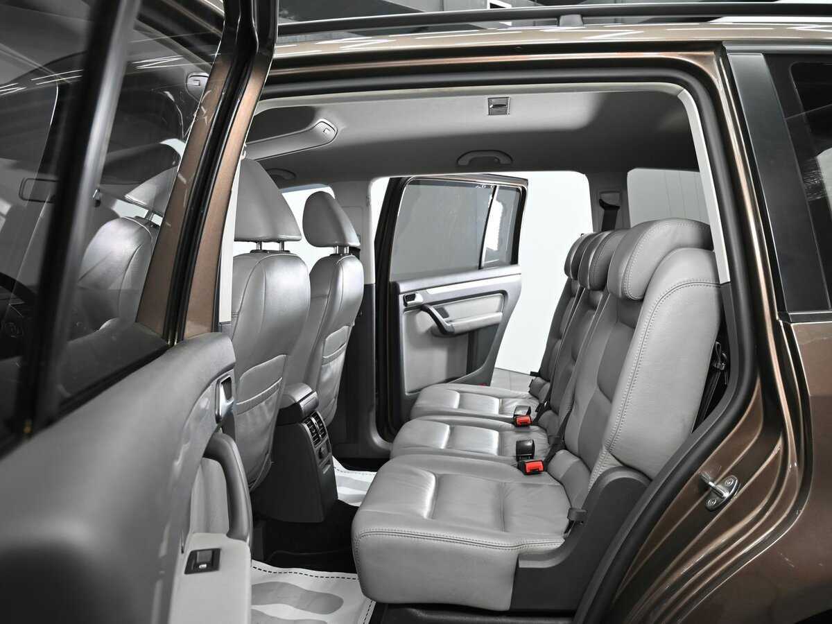 Купить Volkswagen Touran с пробегом. Фото: #11