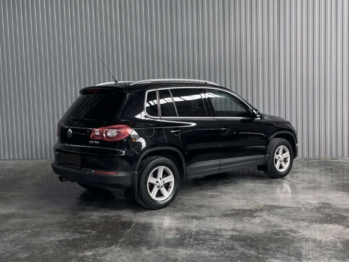 Купить Volkswagen Tiguan с пробегом. Фото: #4