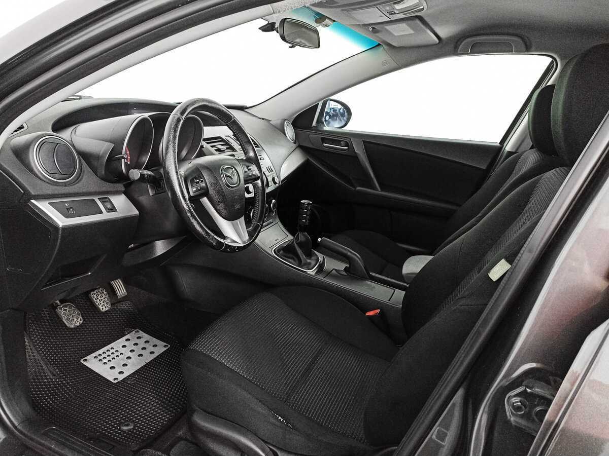 Купить Mazda 3 с пробегом. Фото: #13