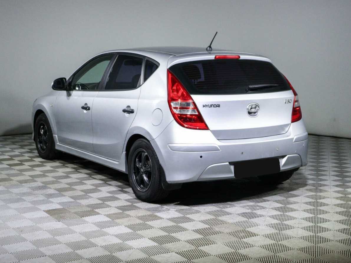 Купить Hyundai i30 с пробегом. Фото: #5
