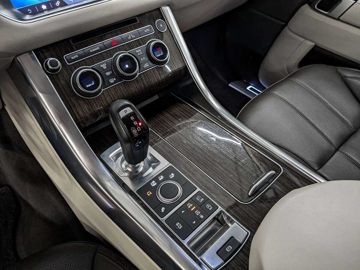 Купить Land Rover Range Rover Sport с пробегом. Фото: #16
