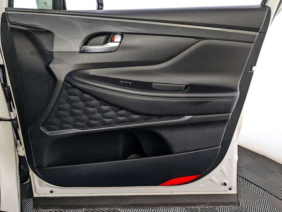 Купить Hyundai Santa Fe с пробегом. Фото: #20