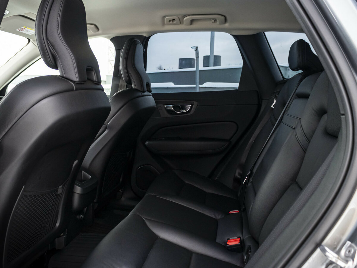 Купить Volvo XC60 с пробегом. Фото: #14